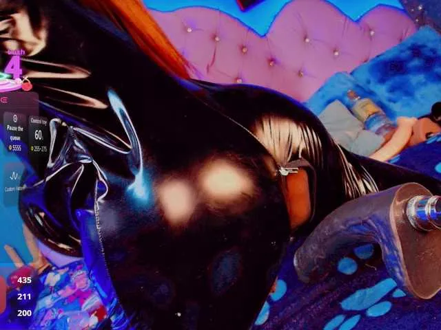 Live sex webcam photo for naughty-ts #291770498