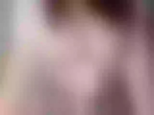 Live sex webcam photo for naughtytilly #290352758