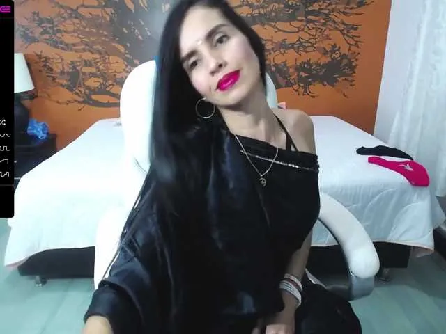 Live sex webcam photo for navanidas #271932600
