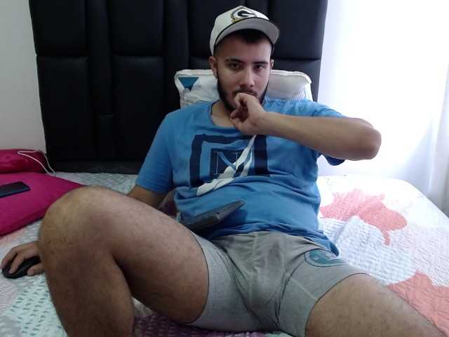 Live sex webcam photo for nebiros-black #275607139