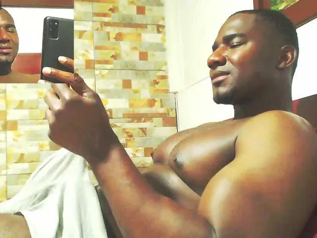 Live sex webcam photo for negritosexy-1 #276967201