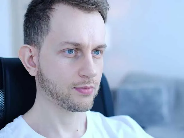Live sex webcam photo for neonguy #277261182
