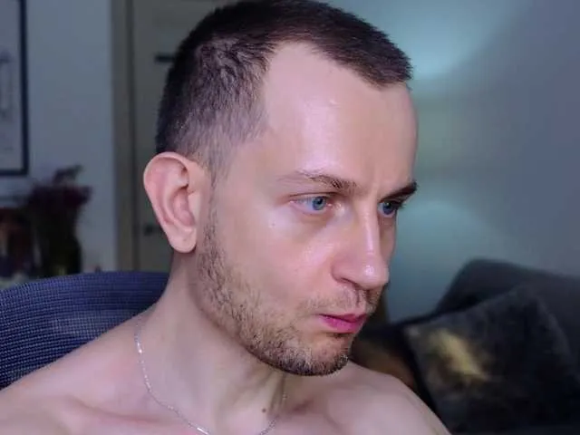 Live sex webcam photo for neonguy #277626284