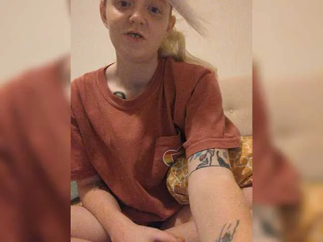 Live sex webcam photo for nerdgibbler #276009144