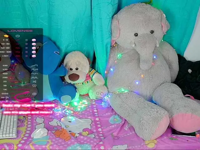 Live sex webcam photo for nerusexy123 #276559957