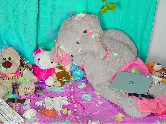 Live sex webcam photo for nerusexy123 #276658465