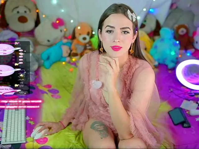 Live sex webcam photo for nerusexy123 #277087227