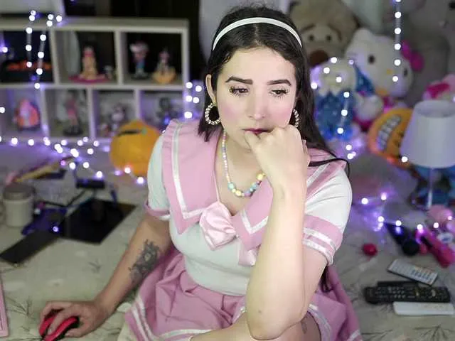 Live sex webcam photo for nerusexy123 #290727701