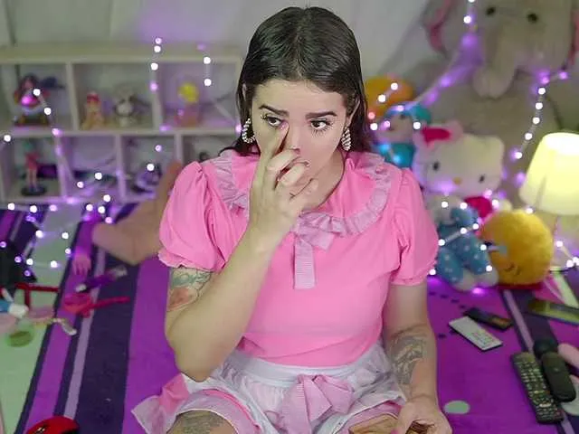 Live sex webcam photo for nerusexy123 #290768245