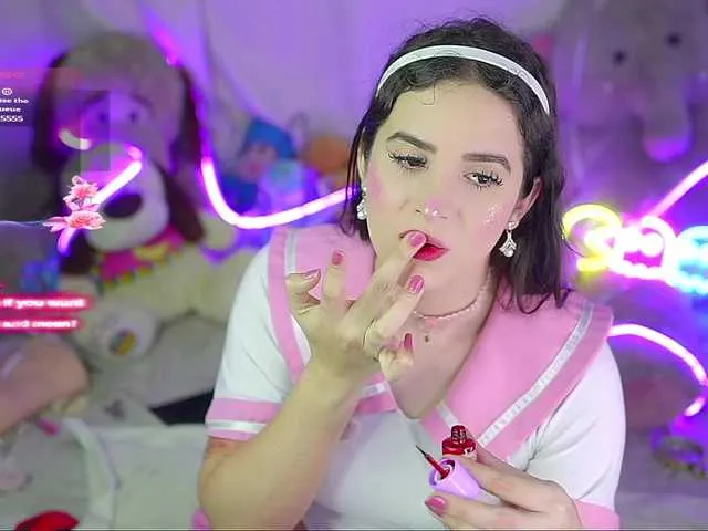 Live sex webcam photo for nerusexy123 #291356298