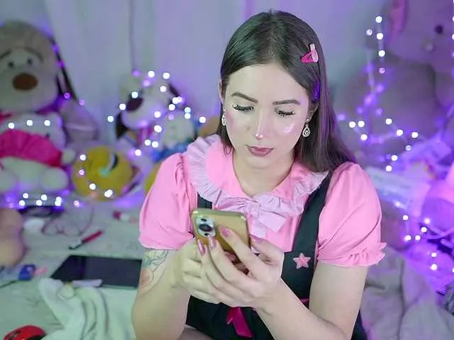 Live sex webcam photo for nerusexy123 #291736097