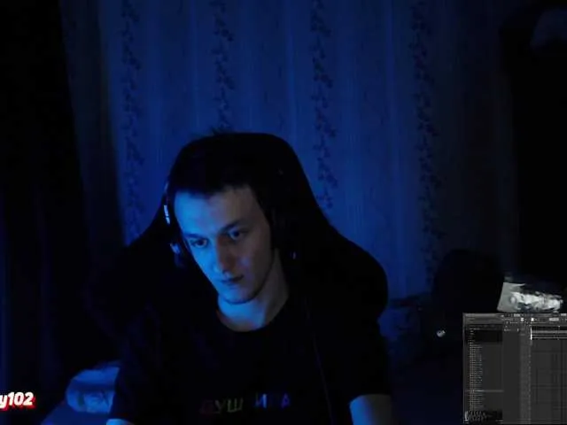 Live sex webcam photo for neverteen #277638962