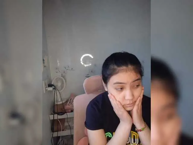 Live sex webcam photo for nga2 #290811426