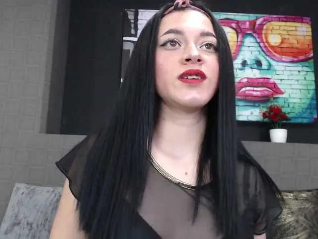 Live sex webcam photo for niasmith #272839760