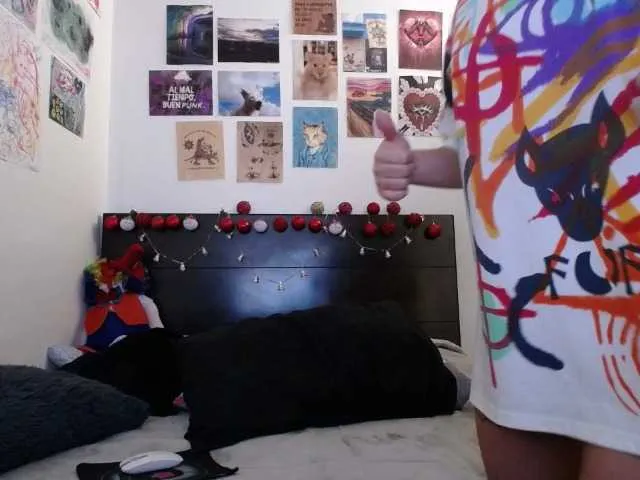 Live sex webcam photo for nickdirty- #276941885