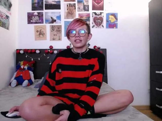 Live sex webcam photo for nickdirty- #277011954
