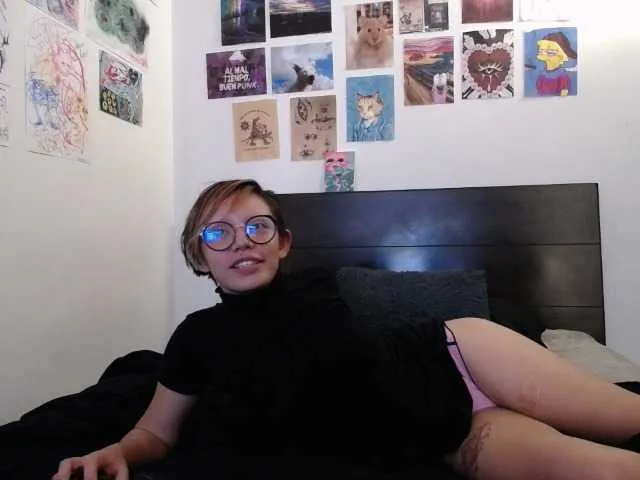 Live sex webcam photo for nickdirty- #277271160