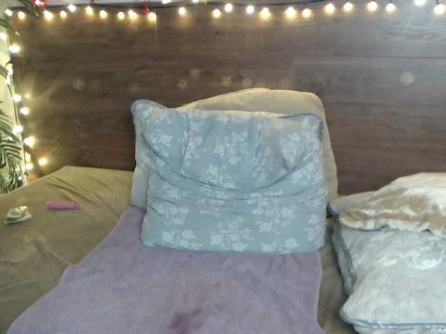 Live sex webcam photo for nickyowl #272395694