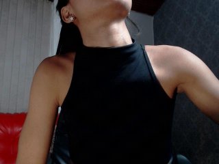 Live sex webcam photo for nickysummer #122783950