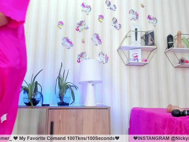 Live sex webcam photo for nickysummer #272154154