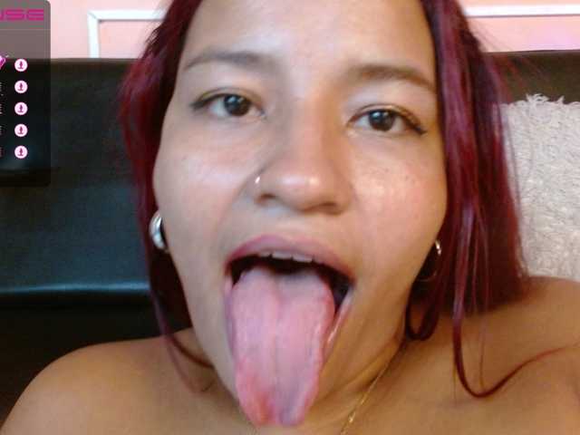 Live sex webcam photo for nicol-botero #275686685