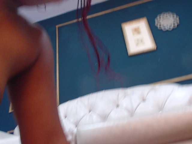 Live sex webcam photo for nicol-botero #275967399