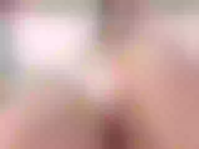 Live sex webcam photo for nicol-snow #290870777
