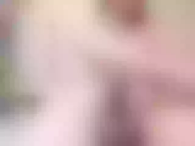 Live sex webcam photo for nicol-snow #290966397