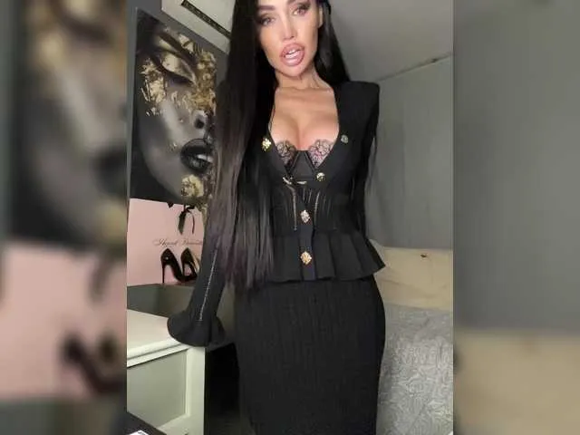 Live sex webcam photo for nicole21x #293055886
