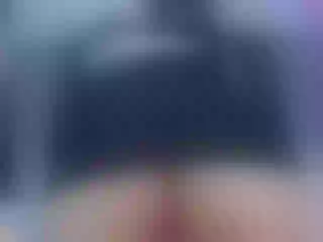 Live sex webcam photo for nicolehot2 #275577906
