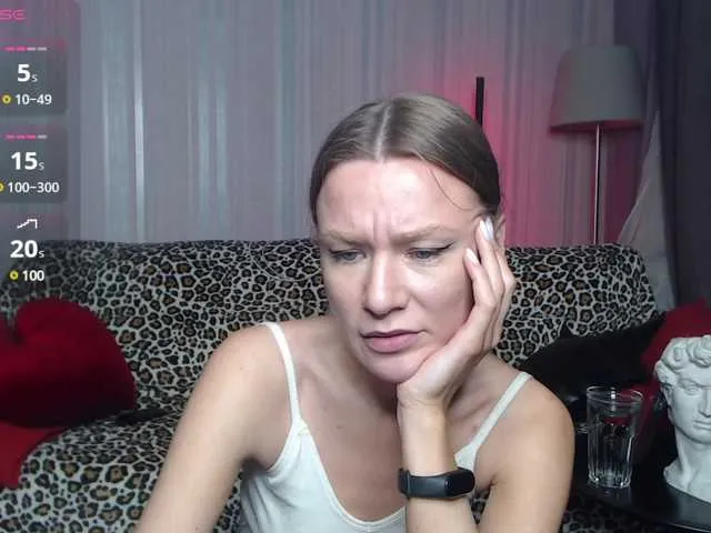 Live sex webcam photo for nicolestarkey #291161377