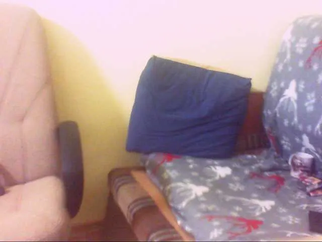 Live sex webcam photo for nicolsweet1a #290590510