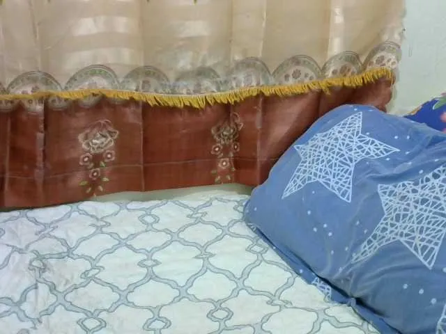 Live sex webcam photo for nigerian254 #273946401