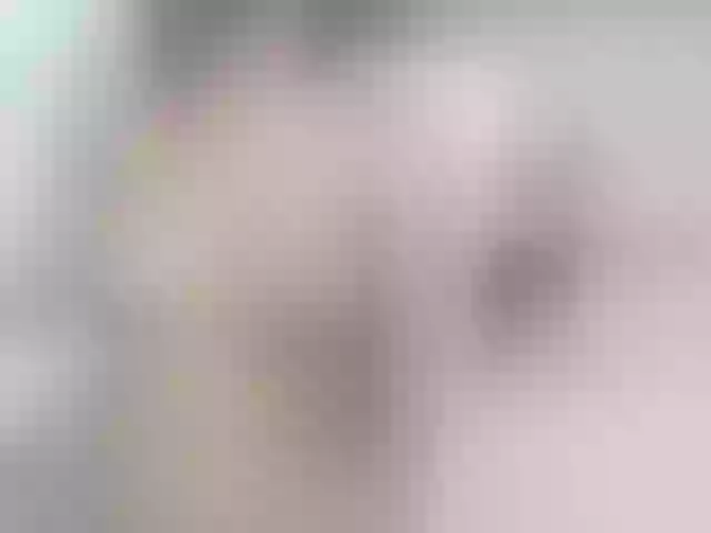 Live sex webcam photo for niihot19 #277220259