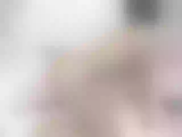 Live sex webcam photo for niihot19 #277316255