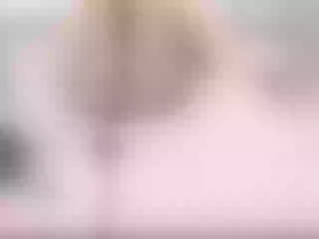 Live sex webcam photo for niihot19 #278045950