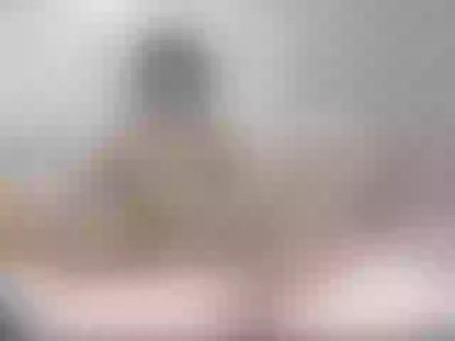 Live sex webcam photo for niihot19 #278114667