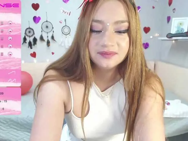 Live sex webcam photo for nikii-romanof #272416868