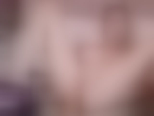 Live sex webcam photo for nikitasunris3 #294175937