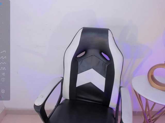 Live sex webcam photo for nikki0204a #278200773