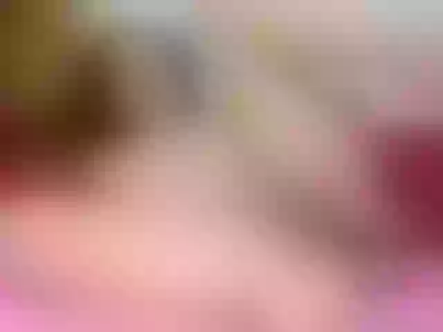 Live sex webcam photo for nikol-32 #278253186