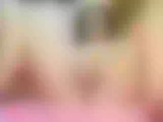 Live sex webcam photo for nikol-32 #278306560
