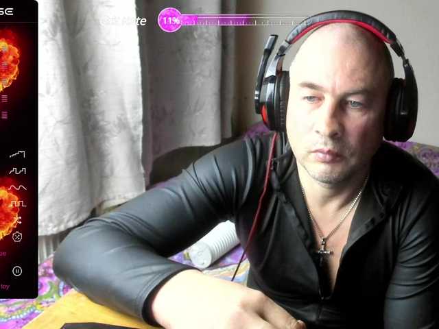 Live sex webcam photo for nikolay-kolya #277292875