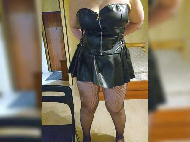 Live sex webcam photo for nimfastar77 #277921758