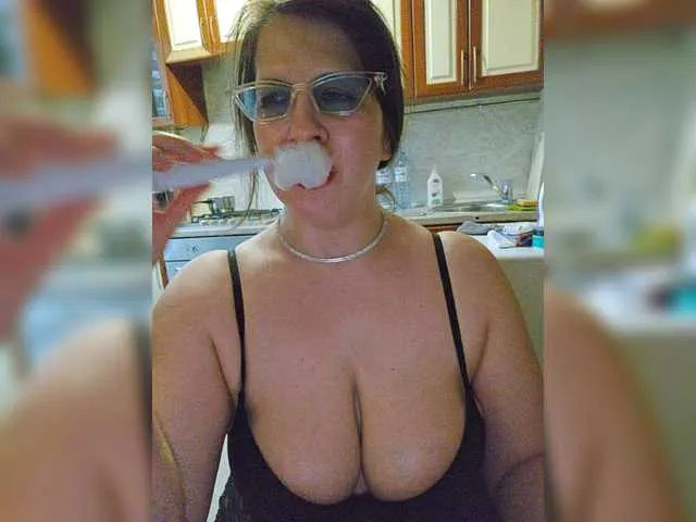 Live sex webcam photo for nimfastar77 #278205015