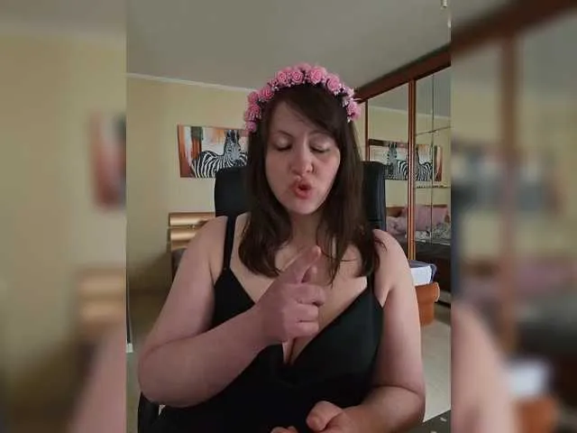 Live sex webcam photo for nimfastar77 #291051492