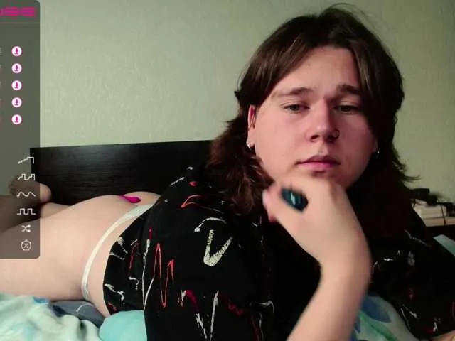 Live sex webcam photo for nimfemboy #275942947