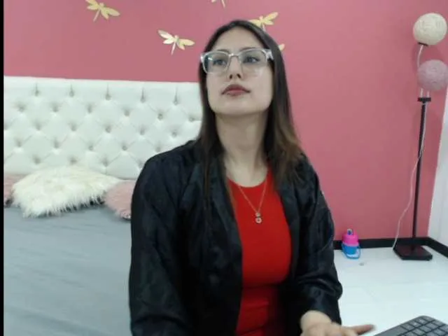 Live sex webcam photo for nina-evans #273659453