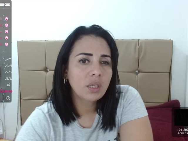 Live sex webcam photo for ninafrefire1 #271808871