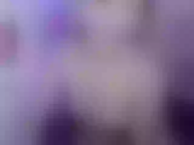 Live sex webcam photo for ninatinydoll #291720606